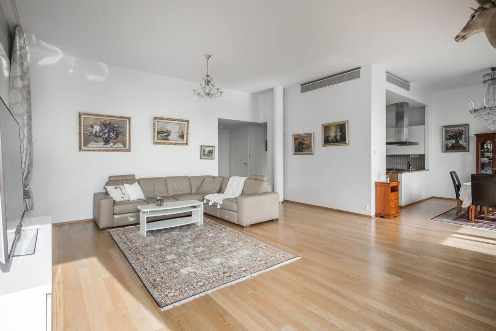 Spacious Home With Four Terrace, Sauna, Sea View Helsinki Esterno foto