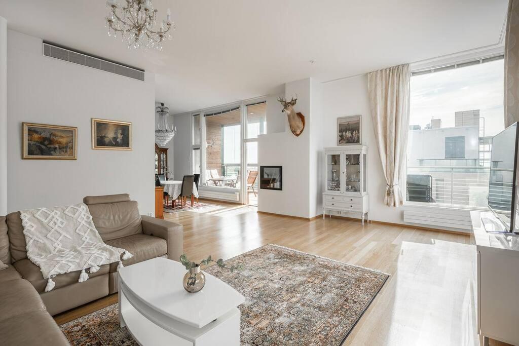 Spacious Home With Four Terrace, Sauna, Sea View Helsinki Esterno foto