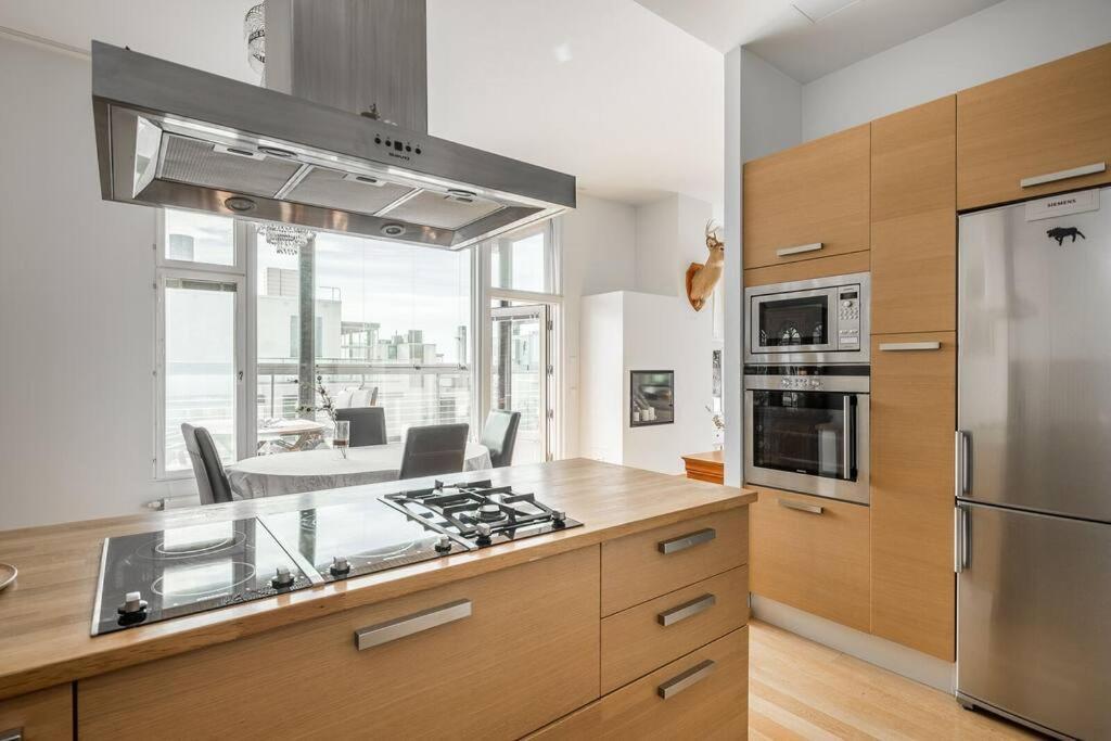 Spacious Home With Four Terrace, Sauna, Sea View Helsinki Esterno foto
